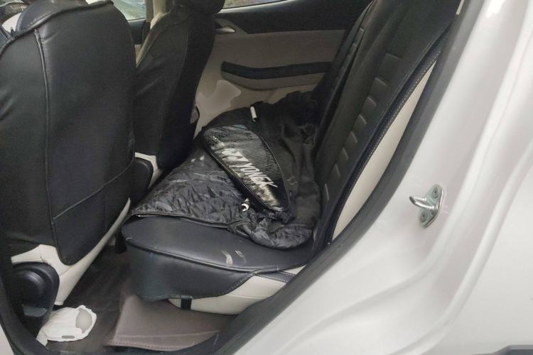 Used BYD Yuan Pro 2021 401 km Deluxe Version Left Rear Seat