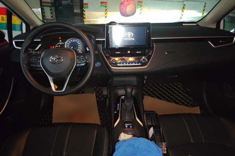 Used Toyota Corolla 2021 Dual-Motor 1.8L E-CVT Elite Edition