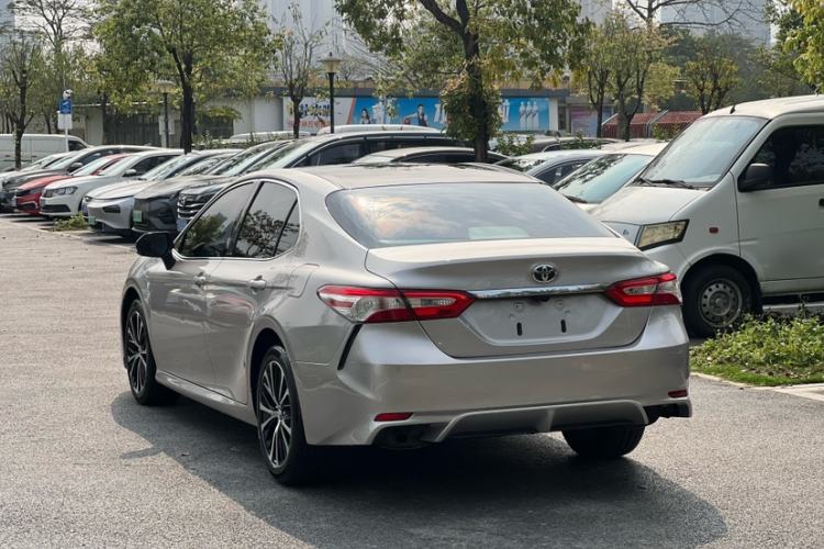 Used Toyota Camry 2019 2.0E Elite Edition China VI Standard Exterior 7