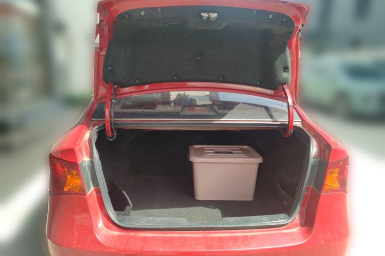 Used Roewe 350 2014 1.5L Automatic Xunda Edition
