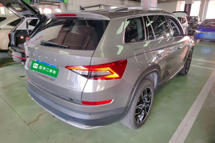 Used Skoda Kodiaq 2019 Facelifted TSI330 5-Seater Two-Wheel-Drive Luxury Enjoyment Edition China VI Standard
