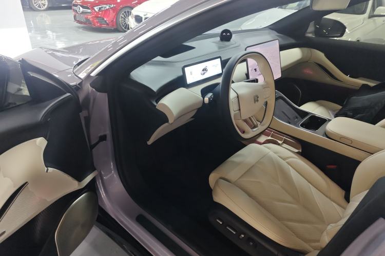 Used Nio ET5T 2025 75 kWh Touring Driver Seat