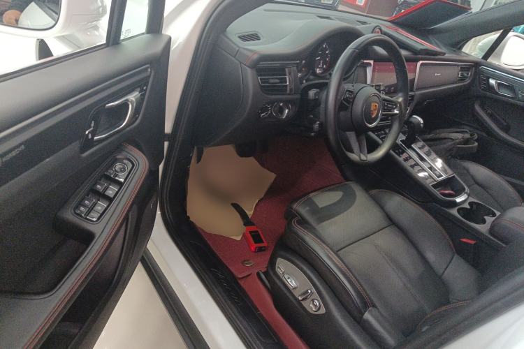 Used Porsche Macan 2022 Macan 2.0T Driver Seat