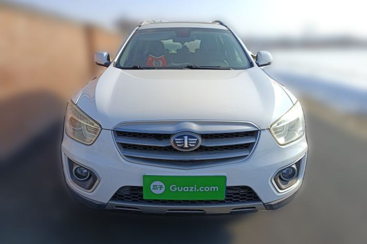 Used Bestune X80 2013 2.0L manual luxury version