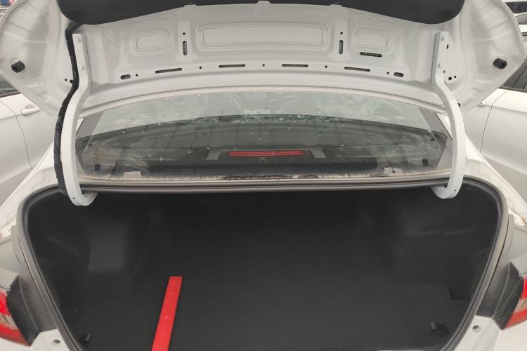 Used Chery Arrizo 5 2025 Excellence Version 1.5L Manual Fashion Edition