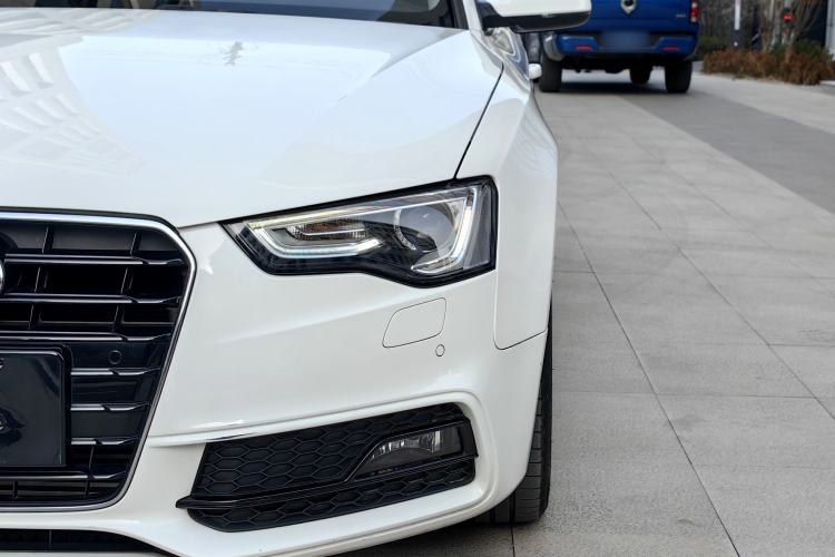 Used Audi A5 2016 Facelift Coupe 45 TFSI Comfort Version
