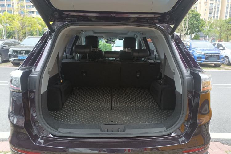 Used Chery Tiggo 8 PLUS 2022 290TGDI DCT Haoting Edition+ Trunk