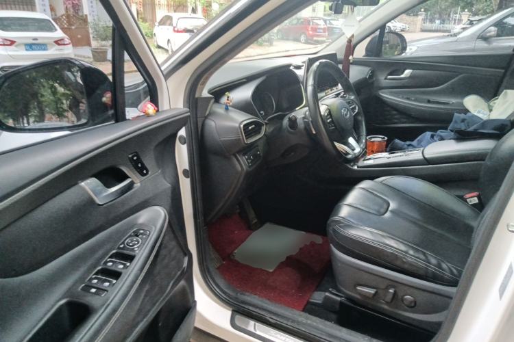 Used Hyundai Santa Fe 2019 380 TGDi DLX Automatic All-Wheel Drive Prestige (HTRAC) China V-standard Driver Seat