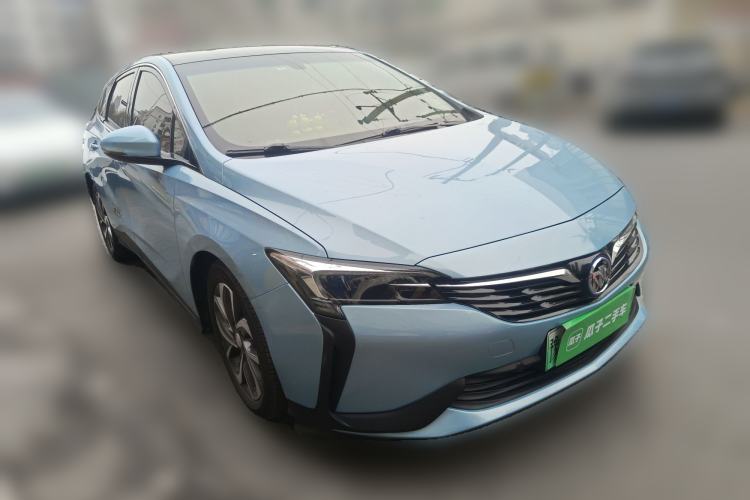 Used Buick Velite 6 2020 Plug-in Hybrid Connected Smart Edition Front Right 45 Deg