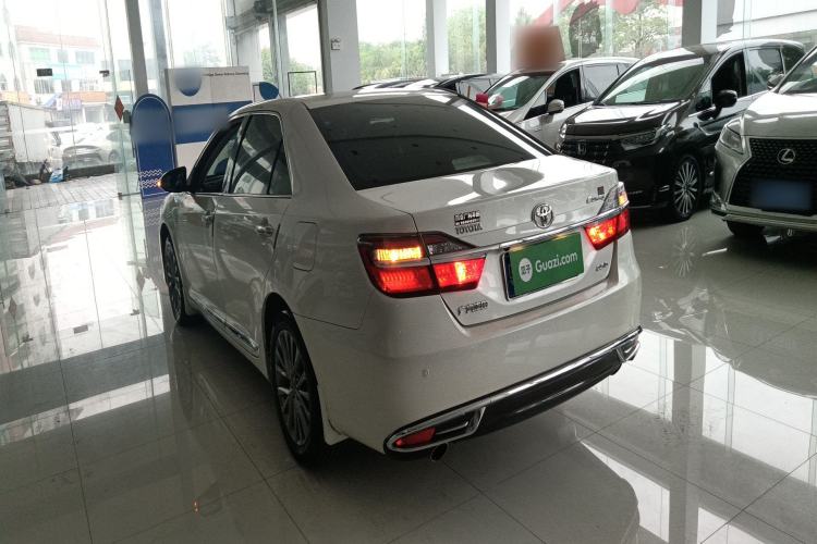 Used Toyota Camry 2016 2.5G 10th Anniversary Deluxe Navigation Edition Exterior 2