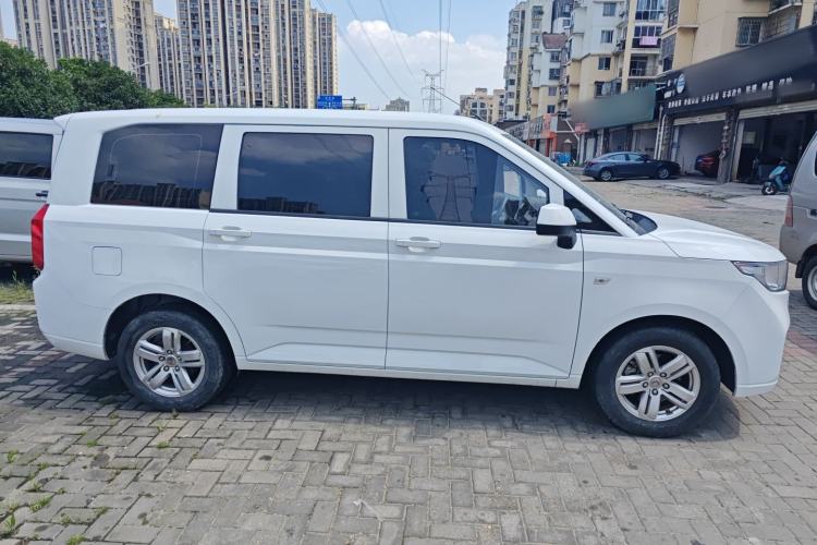 Used Wuling Hongguang PLUS 2020 1.5L Manual Comfort 7-Seater