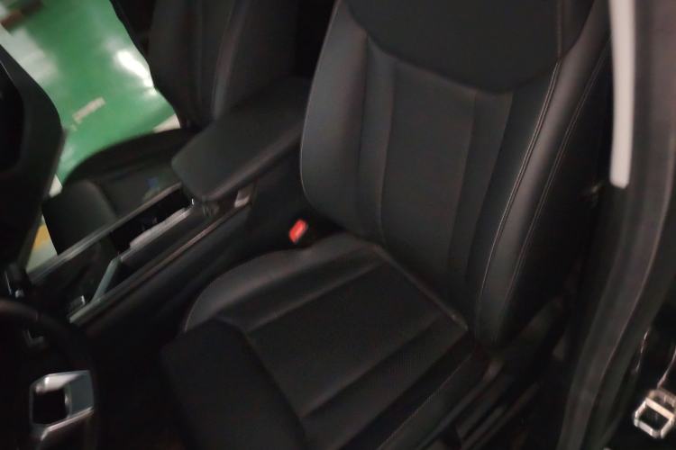 Used Wuling Jiachen 2022 1.5T CVT Smart Luxury Version