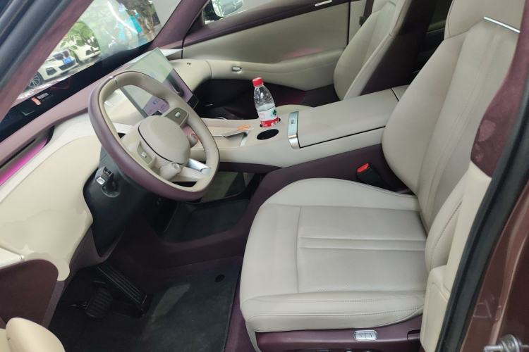 Used Xiaomi Auto YU7 2025 Ultra-Long Range High-Performance All-Wheel-Drive Max Edition