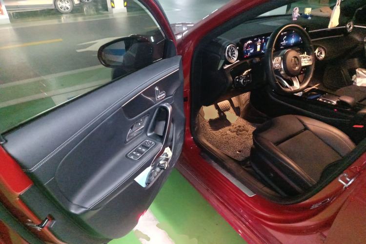 Used Mercedes-Benz A-Class 2022 Revised Version A 200 L Sport Sedan Fashionable Style Driver Seat