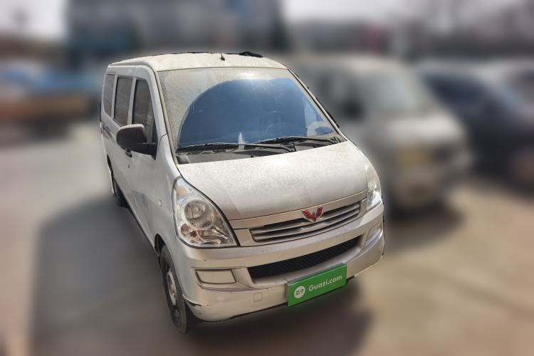 Used Wuling Rongguang S 2021 1.2L Base Model 7-Seater LSI
