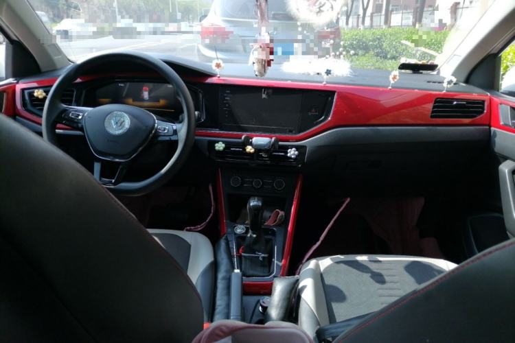 Used Volkswagen Polo 2023 Restyled Plus 1.5L Automatic Colorful Tech Edition Center Console