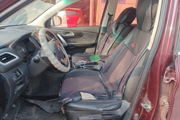 Used SWM X7 2017 1.5T Manual Inter Milan 110th Anniversary Edition 7-seater Left Front Seat