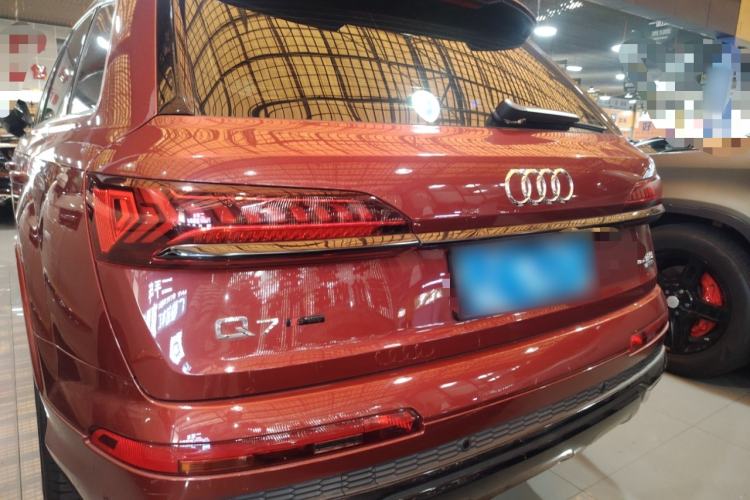 Used Audi Q7 2020 55 TFSI quattro S line sports model Rear