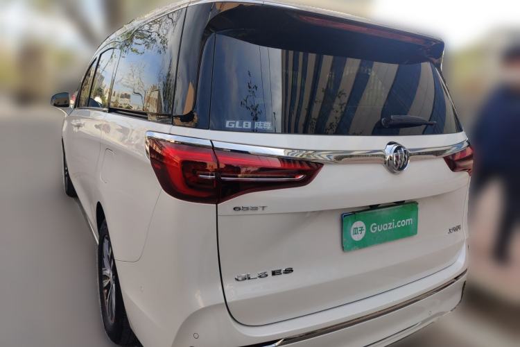 Used Buick GL8 2021 ES Land Cruiser 653T Luxury Edition
