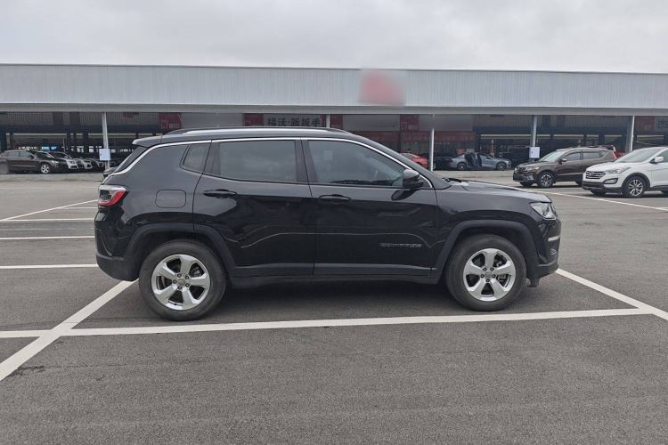 Used Jeep Compass 2017 200T Automatic Family Edition
