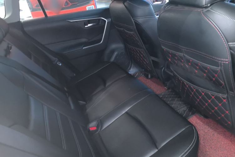 Used Toyota RAV4 2020 Dual-Engine 2.5L E-CVT Two-Wheel Drive Elite Edition