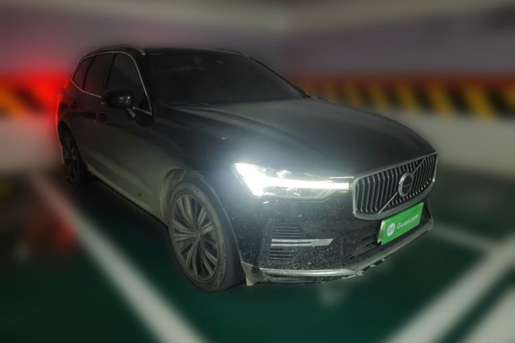 Used Volvo XC60 New Energy 2023 T8 Plug-in Hybrid Long-Range All-Wheel Drive Intelligent Luxury and Enjoyment Edition
