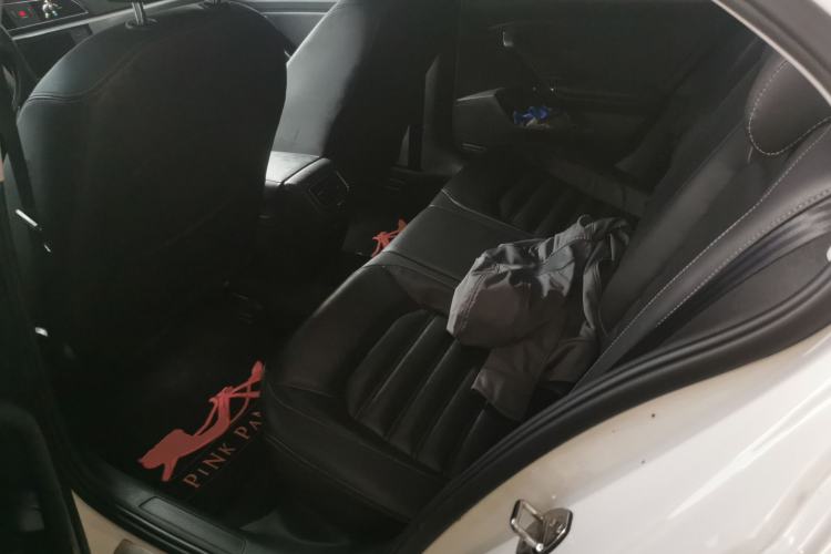 Used Volkswagen Lamando 2015 280TSI DSG Luxury Edition Left Rear Seat