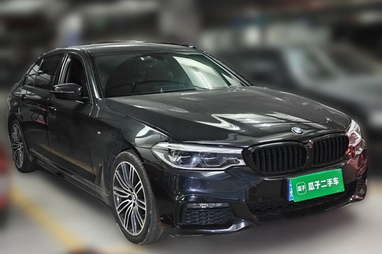 Used BMW 5 Series 2018 Restyled 530Li Luxury Edition M Sport Package Front Right 45 Deg