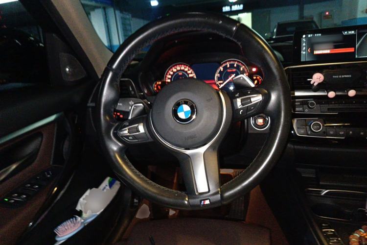 Used BMW 3 Series 2018 320Li M Sport Night Edition Steering Wheel