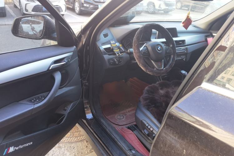 Used BMW X1 2018 sDrive20Li Leading Model
