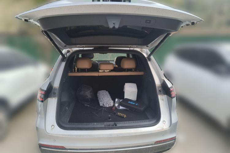 Used Geely Galaxy Xingjian 7 EM-i 2025 120km Exploration+ Version