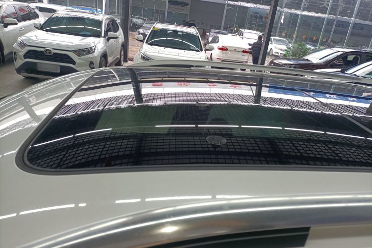 Used Volkswagen Tiguan L 2020 330TSI Automatic Two-Wheel Drive Panoramic Comfort Edition China VI Standard