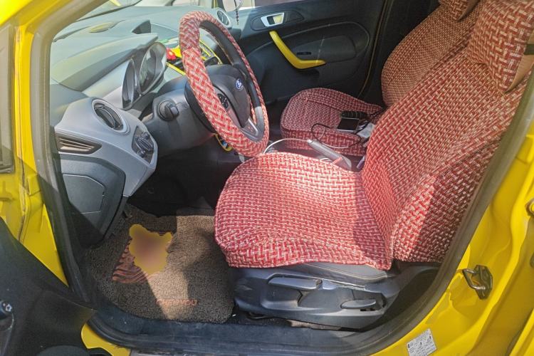 Used Ford Fiesta 2011 Hatchback 1.5L Automatic Sport Model Left Front Seat