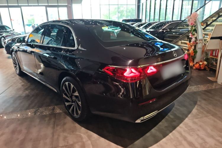 Used Mercedes-Benz E-Class 2024 Facelift E 300 L Luxury Edition Rear Left 45 Deg