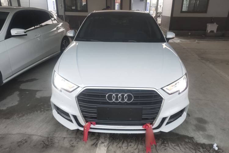 Used Audi A3 2018 30th Anniversary Edition Sportback 35 TFSI Fashion Model
