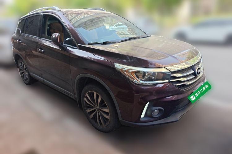 Used GAC Trumpchi GS4 2016 235T Manual Luxury Edition Front Right 45 Deg