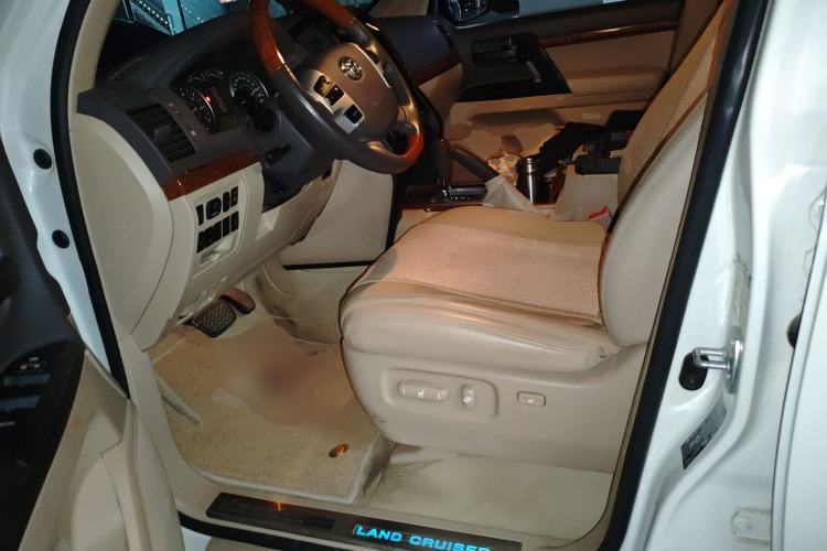 Used Toyota Land Cruiser  Left Front Seat