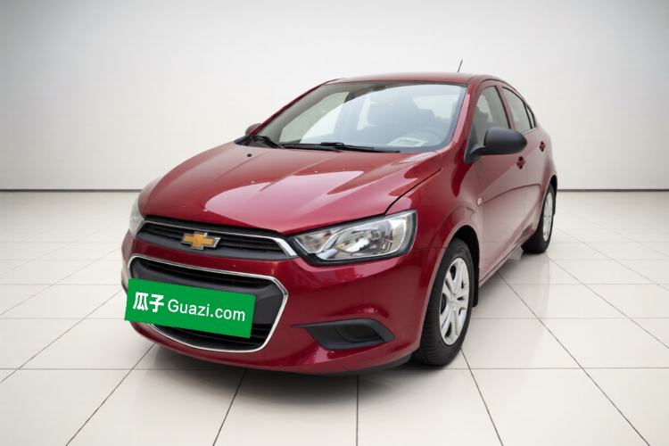 Used Chevrolet Aveo Sonic 2014 Sedan 1.4SL AT Stylish Sunroof Edition