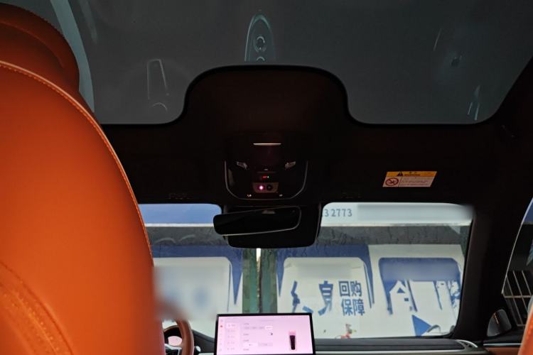 Used ORA Lightning Cat 2022 555 km Luxury Edition