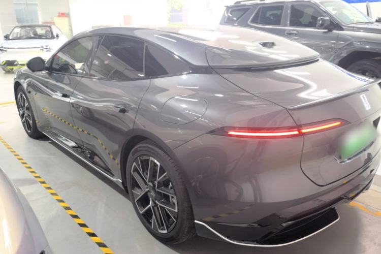 Used Avatr 06 2025 Ultra Pure Electric Edition Rear Left 45 Deg