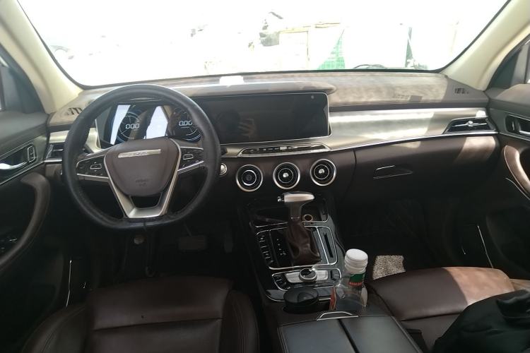 Used Leopaard Mattu 2018 1.6T GDI DCT Elite Model Center Console