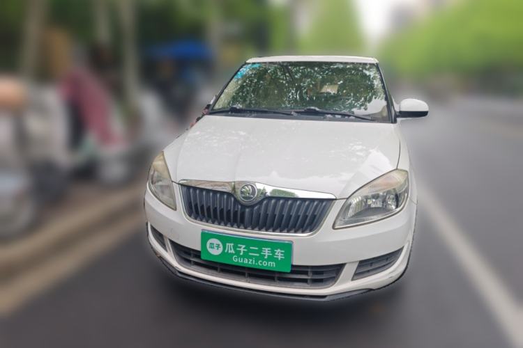 Used Skoda Fabia 2014 1.4L Automatic Crystal Edition Front