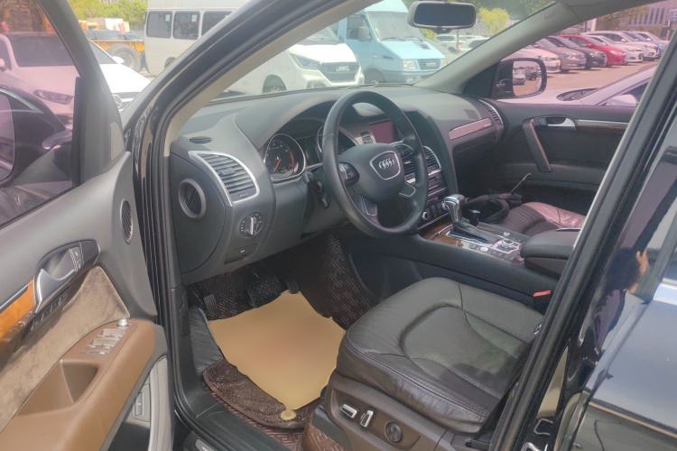 Used Audi Q7 2015 35 TFSI Ambition Edition Driver Seat