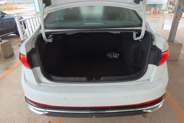 Used Volkswagen Sagitar 2023 200TSI DSG Excellence Edition Trunk