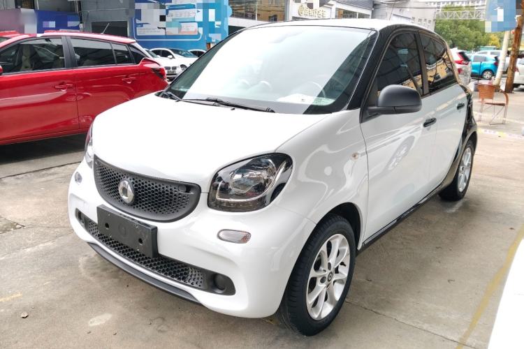 Used smart forfour 2016 1.0L 52 kW Dynamic Edition