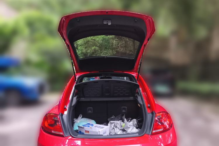 Used Volkswagen Beetle 2013 1.2TSI Fashion Edition Trunk