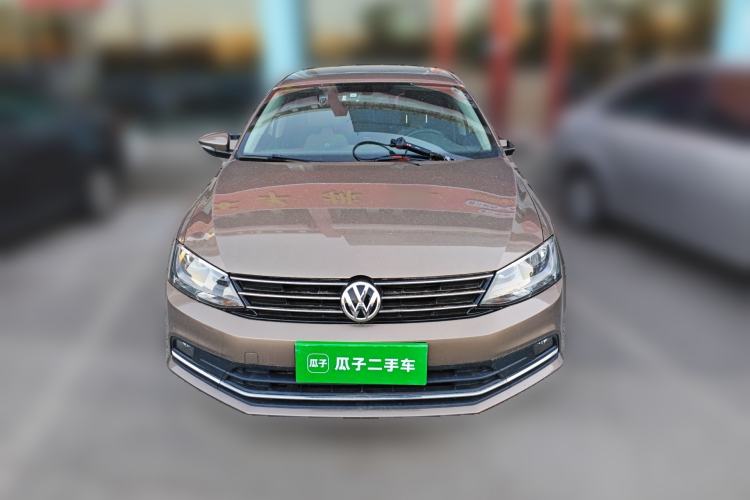 Used Volkswagen Sagitar 2017 180TSI Automatic Luxury Edition