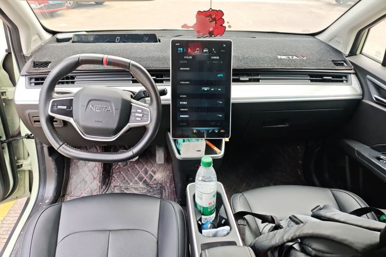 Used NETA V 2022 Chao 400 Lite Interior 2