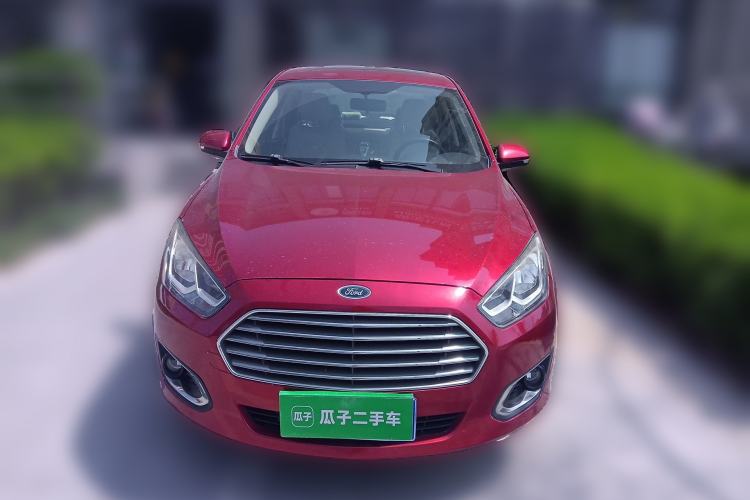 Used Ford Escort 2015 1.5L Automatic Fashion Model