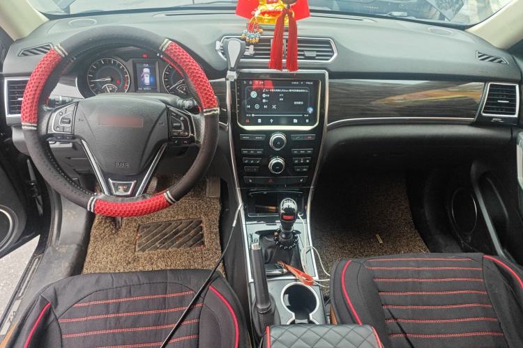 Used Haval H2 2014 1.5T Manual Two-Wheel Drive Elite Edition